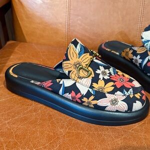 Floral Women's Slip-On Shoes
